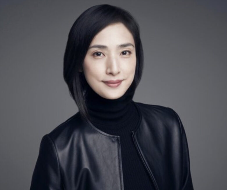天海祐希が結婚しない理由は何なのか、元カレの吉川晃司に原因があるとの噂
